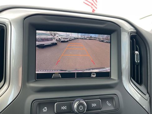 Used 2024 GMC Sierra 1500 Pro w/ Pro Value Package AWD/4WD image 17