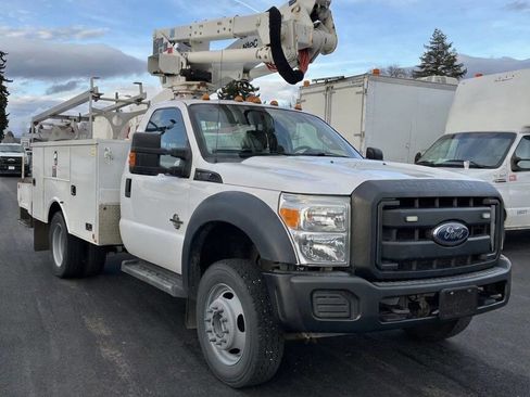 Used 2016 Ford F550 4x4 Regular Cab Super Duty image 2