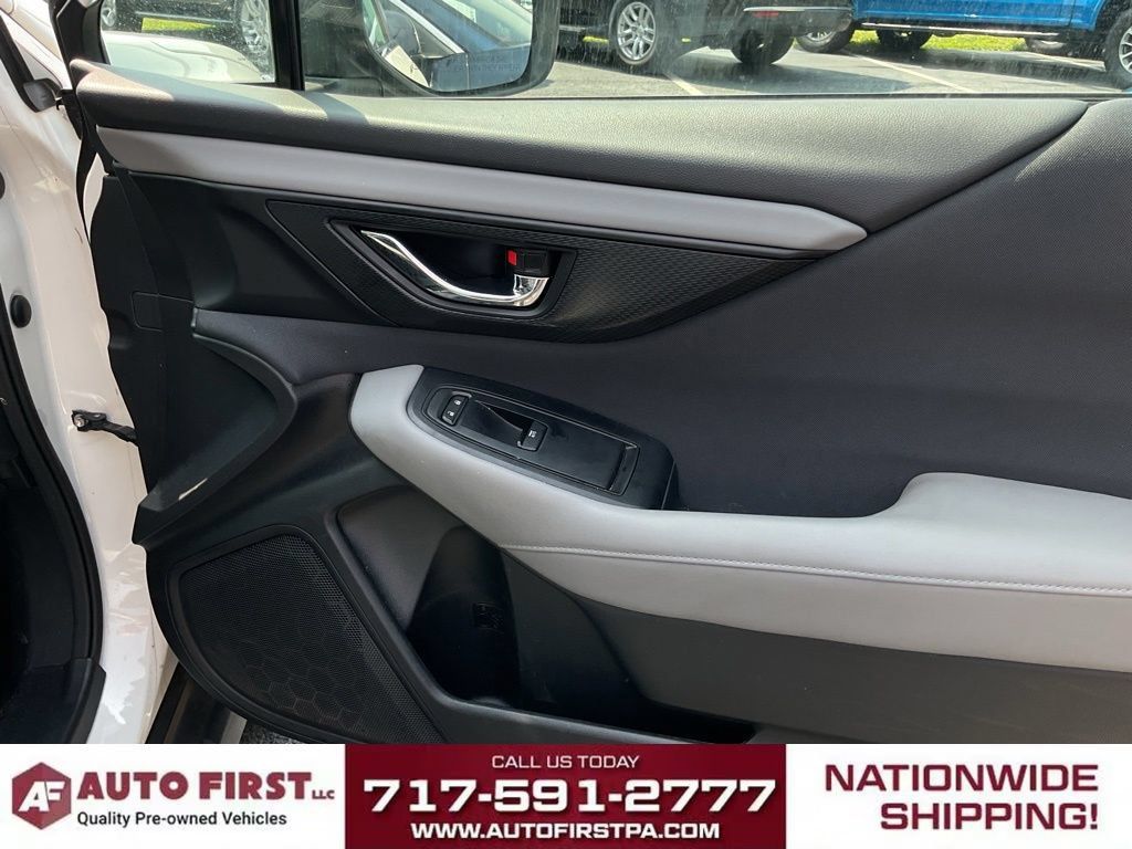 Used 2023 Subaru Outback Premium AWD/4WD image 16