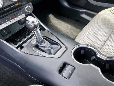 Used 2024 Ford Mustang Premium RWD image 17