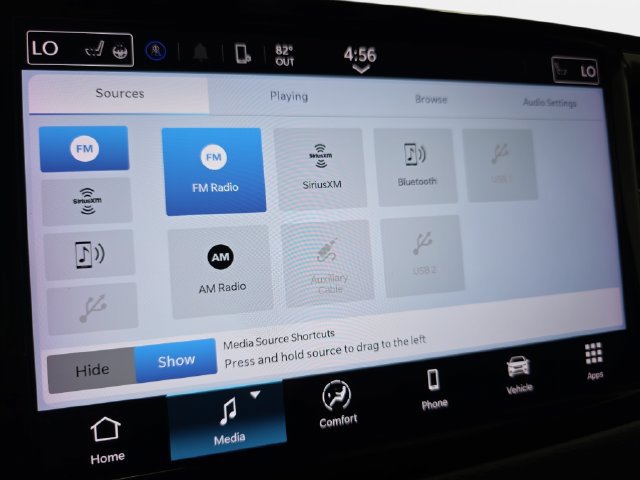 Used 2024 Chrysler Pacifica Touring-L FWD image 21