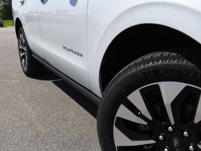 New 2026 Ford Expedition Platinum w/ Driver's Package