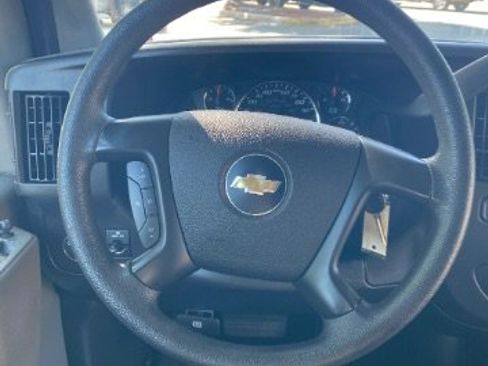 Used 2014 Chevrolet Express 3500 LS RWD image 11