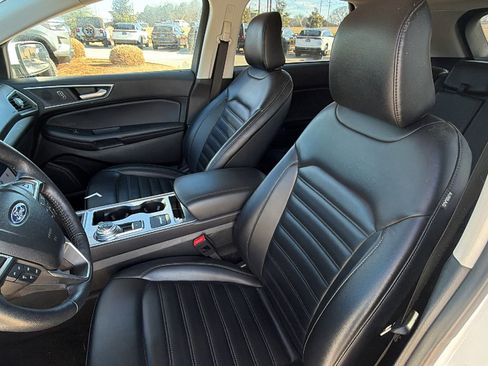 Used 2023 Ford Edge SEL image 18