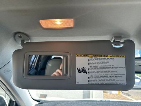 Used 2013 Toyota RAV4 Limited image 31