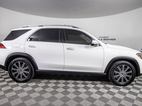 Used 2024 Mercedes-Benz GLE 450 4MATIC image 4