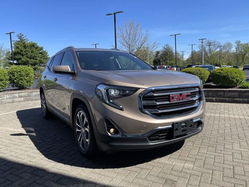 Used 2018 GMC Terrain SLT w/ Preferred Package FWD image 7