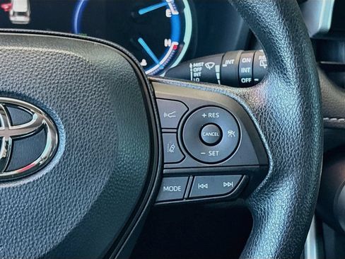 Certified 2025 Toyota RAV4 XLE AWD/4WD image 12