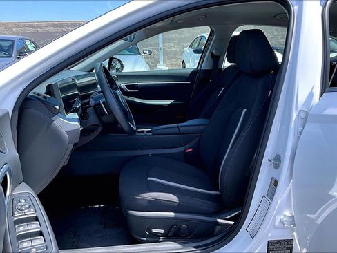 Certified 2025 Hyundai Sonata SEL FWD image 14