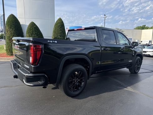 Used 2025 GMC Sierra 1500 Elevation AWD/4WD image 6