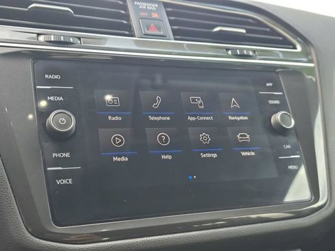 Used 2024 Volkswagen Tiguan S FWD image 17