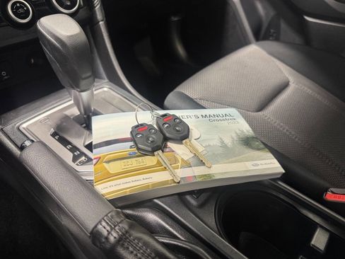 Used 2023 Subaru Crosstrek 2.0i image 44