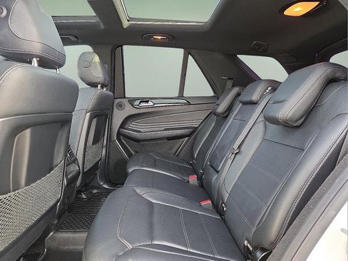 Used 2018 Mercedes-Benz GLE 350 image 10