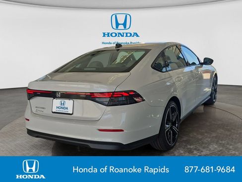 New 2026 Honda Accord SE image 5