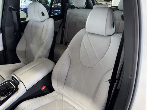 Certified 2025 BMW X5 sDrive40i w/ M Sport Package image 33