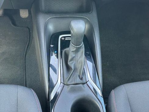 Certified 2024 Toyota Corolla SE FWD image 19