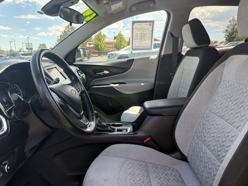 Used 2024 Chevrolet Equinox LT AWD/4WD image 16