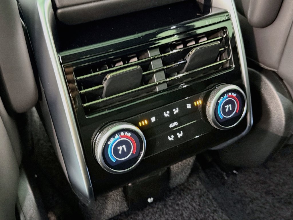 New 2027 Land Rover Range Rover SE AWD/4WD image 27