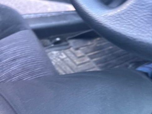 Used 2010 Nissan Altima 2.5 S FWD image 10