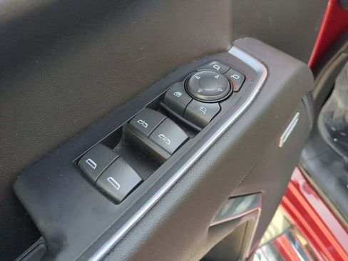 Used 2022 GMC Sierra 1500 SLT w/ SLT Premium Plus Package image 7