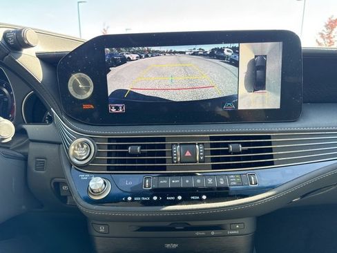 Certified 2022 Lexus LS 500 image 11