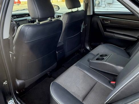 Used 2016 Toyota Corolla S image 10