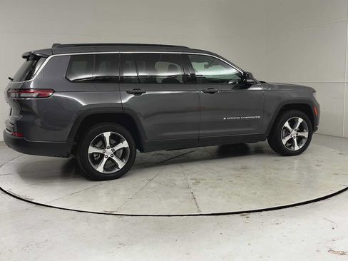 Used 2024 Jeep Grand Cherokee L Limited w/ Luxury Tech Group II AWD/4WD image 9