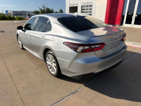 Used 2024 Toyota Camry LE FWD image 3