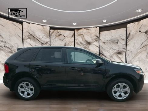Used 2014 Ford Edge SE AWD/4WD image 4
