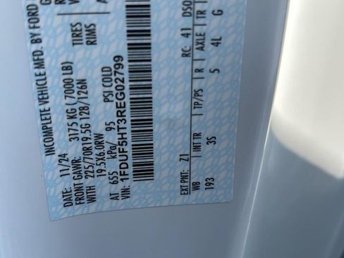 New 2024 Ford F550 4x4 Regular Cab Super Duty image 17