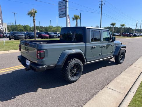 New 2026 Jeep Gladiator Willys image 3