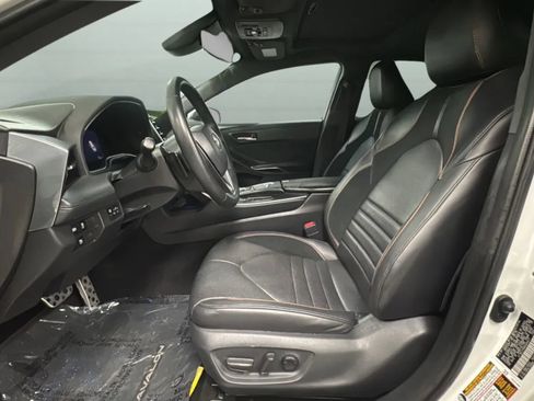 Used 2019 Toyota Avalon XSE w/ Carpet Mat Package FWD image 20