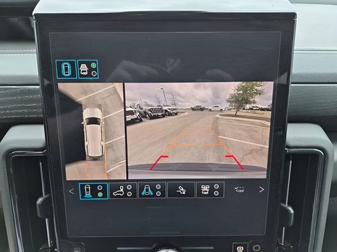 New 2026 GMC Yukon XL AT4 Ultimate AWD/4WD image 52