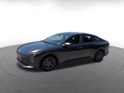 Used 2025 Kia K4 FWD image 8