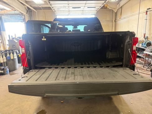 Used 2022 Chevrolet Silverado 1500 LT Trail Boss w/ Protection Package AWD/4WD image 18