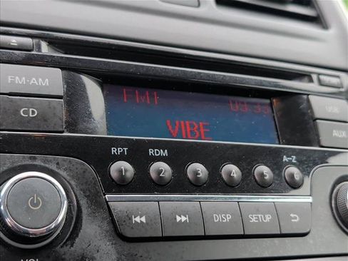 Used 2018 Nissan Versa SV FWD image 8