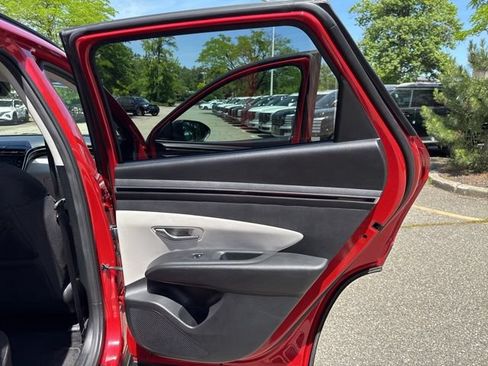 Used 2023 Hyundai Tucson SEL AWD/4WD image 29