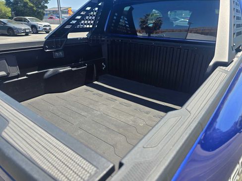 Used 2025 Toyota Tacoma TRD Off-Road AWD/4WD image 14