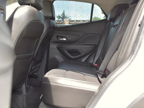 Used 2020 Buick Encore Essence FWD image 59