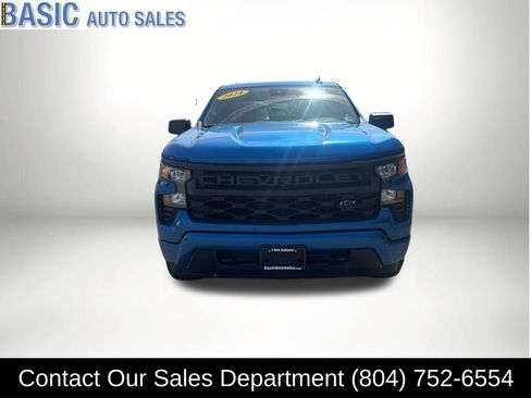 Used 2024 Chevrolet Silverado 1500 Custom w/ LPO, Dark Essentials Package image 3