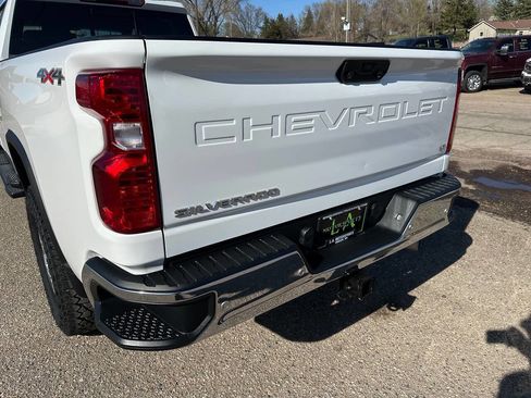 Used 2020 Chevrolet Silverado 2500 LT w/ Convenience Package AWD/4WD image 22