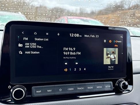 Used 2023 Hyundai Kona SEL w/ Convenience Package image 17