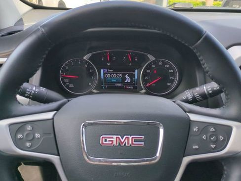 Used 2019 GMC Acadia SLT FWD image 32