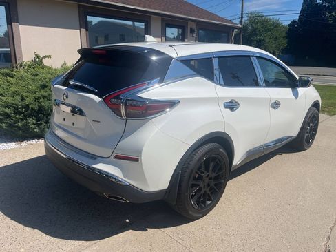 Used 2019 Nissan Murano S AWD/4WD image 13