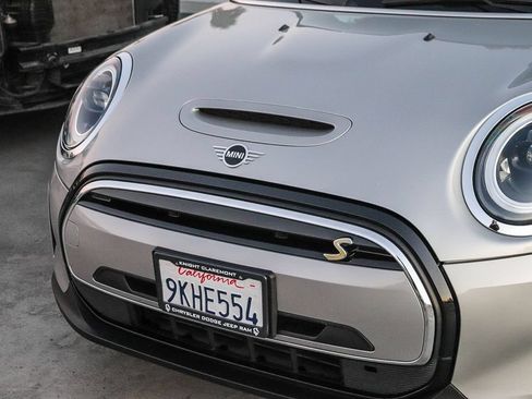 Used 2024 MINI Cooper SE FWD image 6