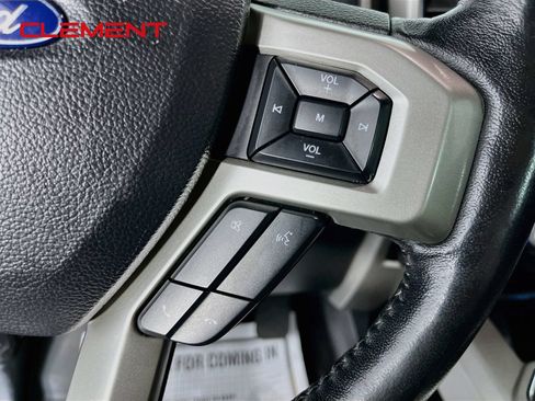 Used 2020 Ford F150 Lariat w/ Equipment Group 502A Luxury AWD/4WD image 17