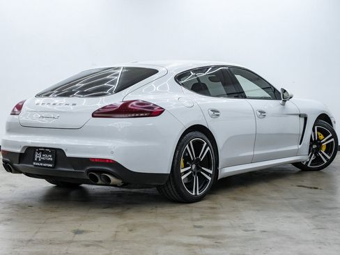 Used 2014 Porsche Panamera S image 5