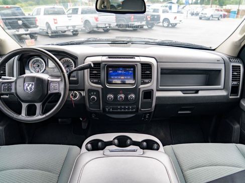 Used 2016 RAM 3500 Tradesman w/ Chrome Appearance Group AWD/4WD image 25
