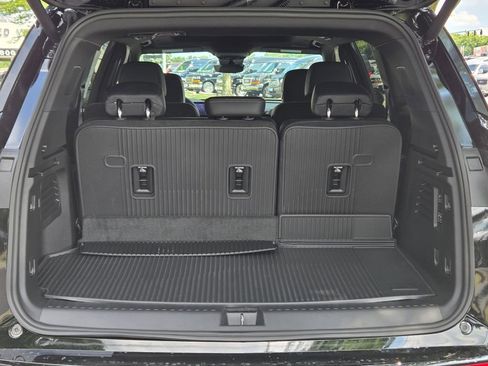 New 2026 Buick Enclave Sport Touring w/ Power Package image 11