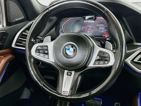 Used 2022 BMW X5 M50i w/ Executive Package AWD/4WD image 8